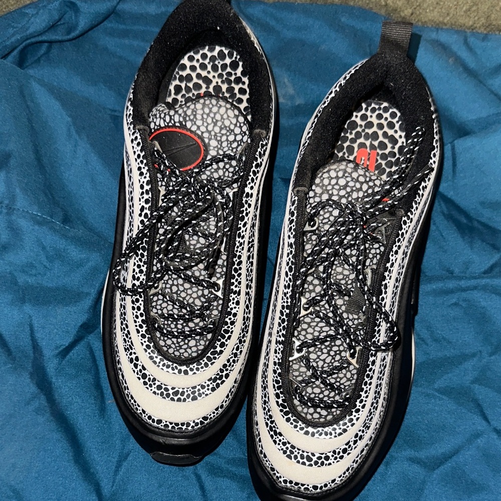 Nike Black and White Patterned Women's Sneakers